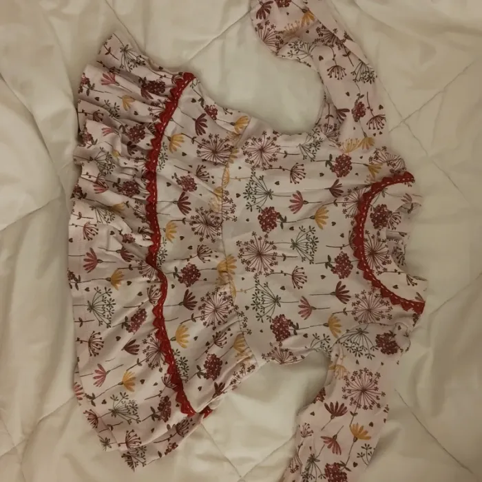 Lot 2 robes roses a motifs - photo numéro 2