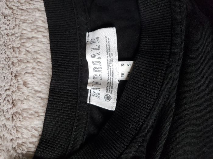 T-shirt Riverdale taille S - photo numéro 3