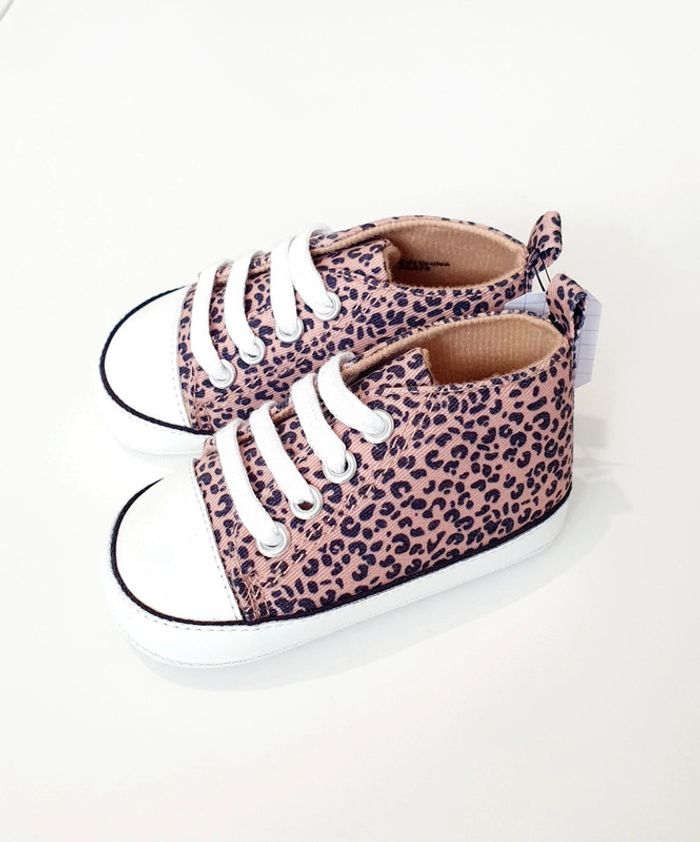 Chaussures bebe - 9/12M - photo numéro 2