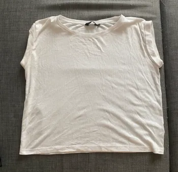 T-shirt manche courte blanc taille 40