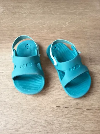 Sandales piscine Nabaiji