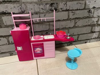 Cuisine pour poupée barbie