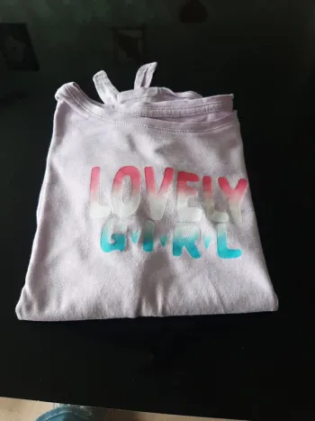 Tee shirt