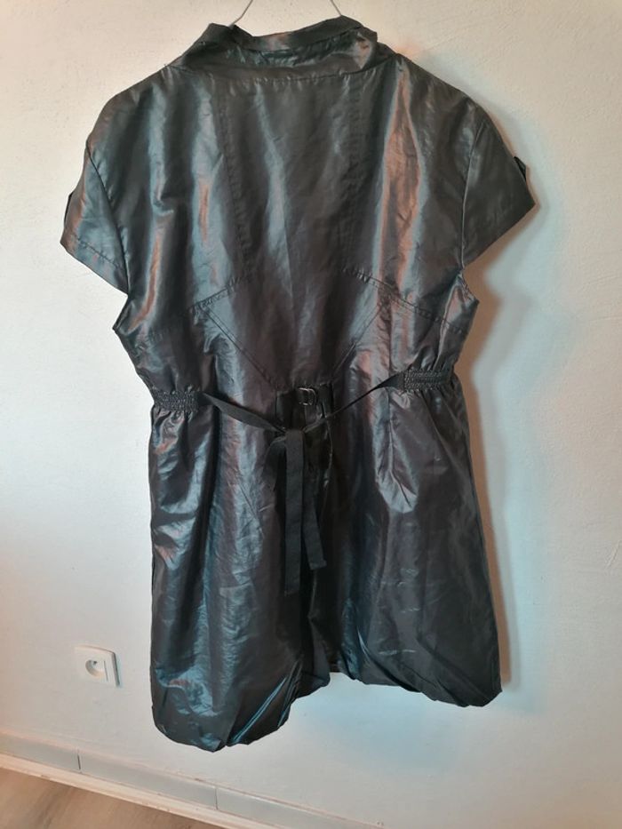 Robe noire pressions - photo numéro 4