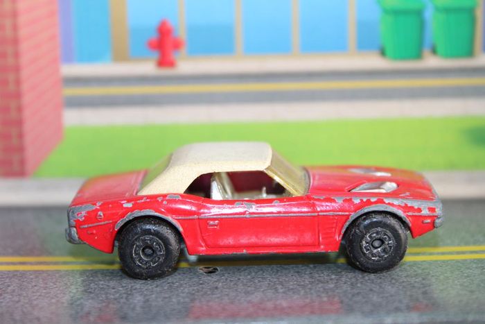 Matchbox Dodge Challenger - photo numéro 6