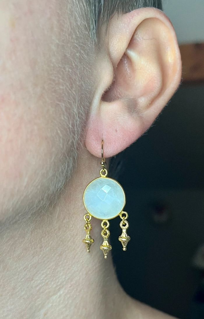 Boucles d’oreilles Pierre de Lune - photo numéro 4