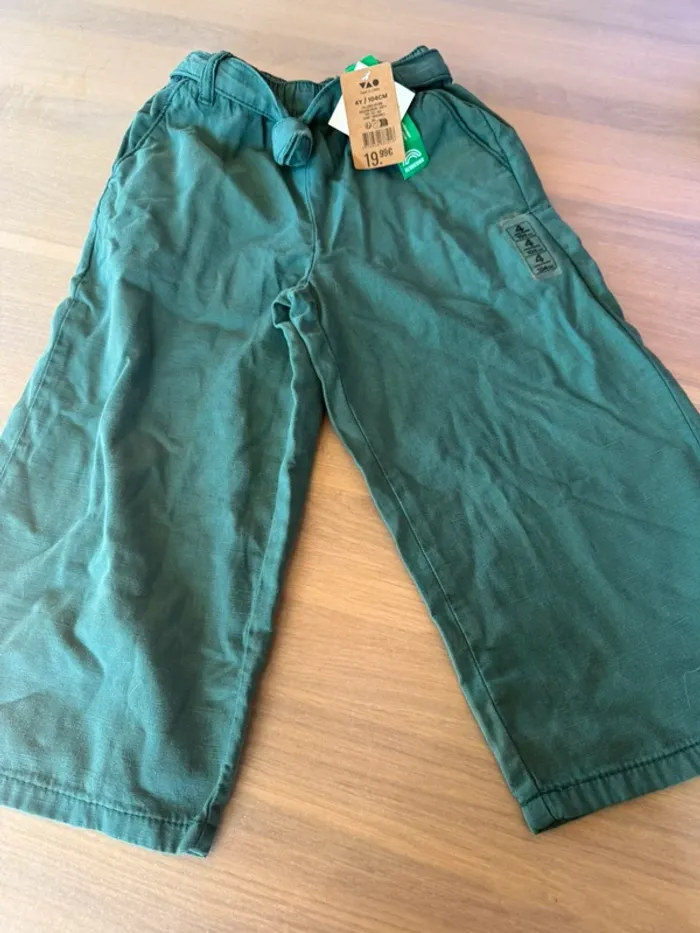 Pantalon neuf TAO 4 ans