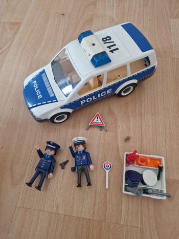 Voiture playmobil police