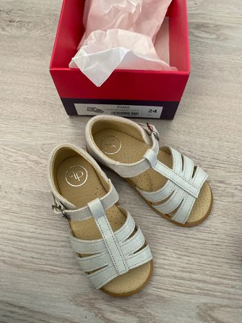 Chaussures sandales en cuir Lola Palacios Neuve pointure 24