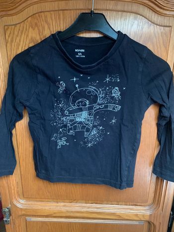 Lot tee-shirts manche longue garçon 5 ans