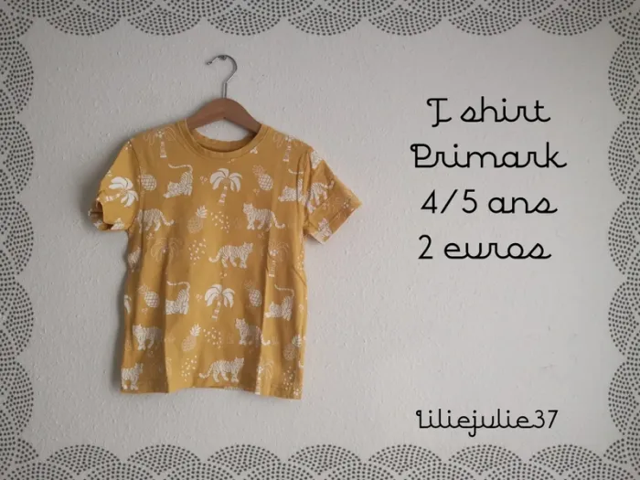 T shirt Primark 4/5 ans