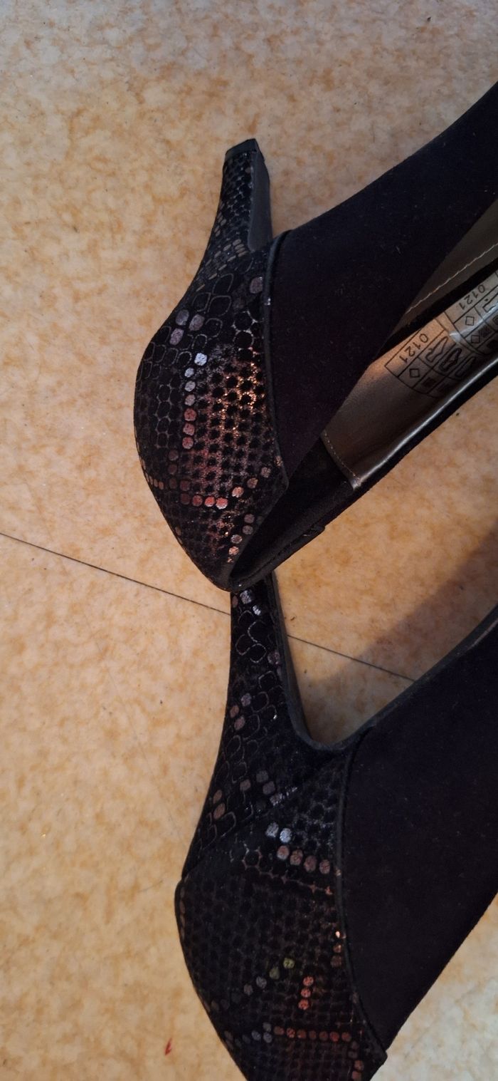 Chaussures talons - photo numéro 3