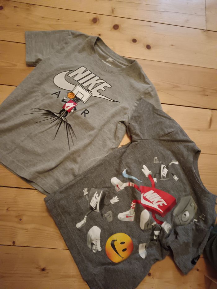 2 tee-shirt Nike