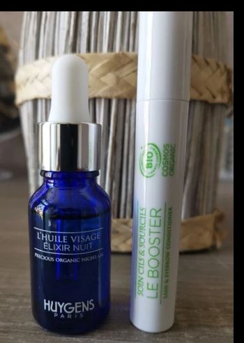 Huile élixir et soin cils et sourcils Huygens