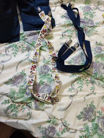 2 paires de bretelles