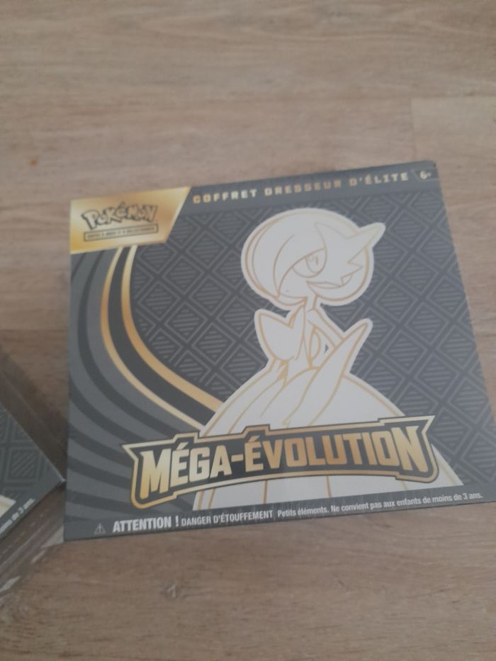 Etb mega évolution Me01. Neuf . - photo numéro 2