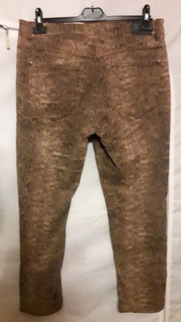 Veto pantalon motif reptile taille 42/32 - photo numéro 3