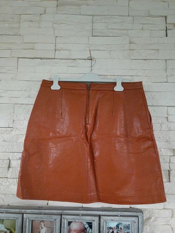 Jupe faux cuir 44