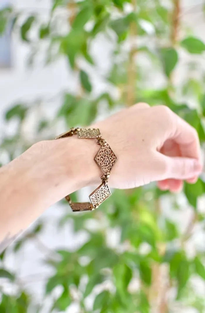 Bracelet avec des losanges - photo numéro 2
