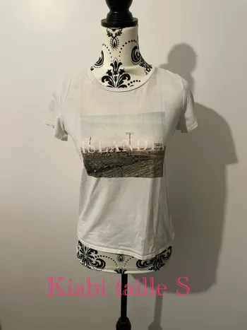 T-shirt à manches courte blanc col rond motifs Island Kiabi taille S