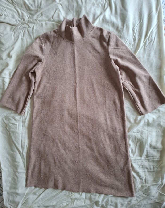 Robe pull rose poudré