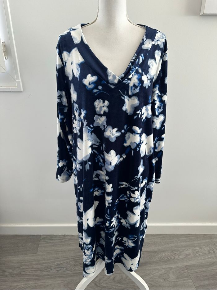 Robe de chambre polaire à fleurs bleue marine C&A T46 3XL