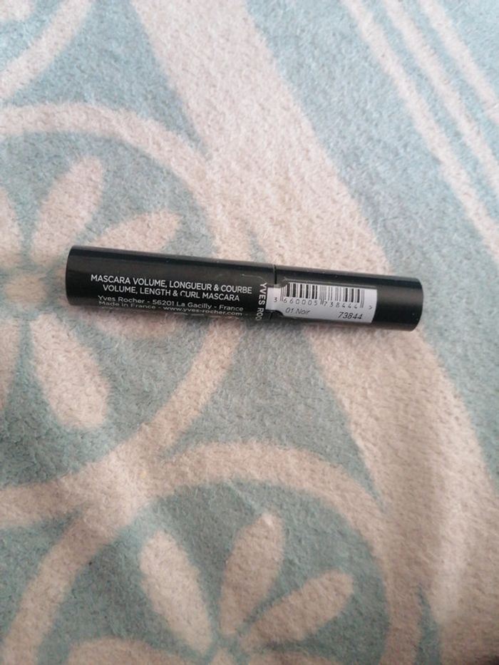 Mascara noir neuf Yves Rocher - photo numéro 3