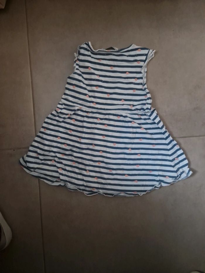 Robe 2 ans - photo numéro 2