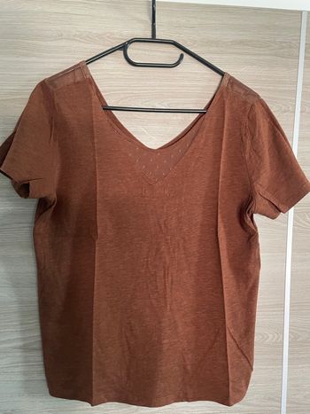 TEE shirt