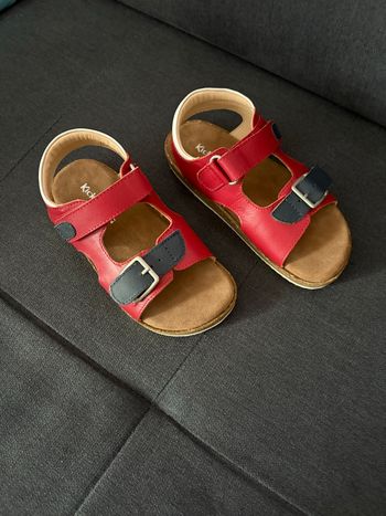 Sandales taille 27 Kickers neuves