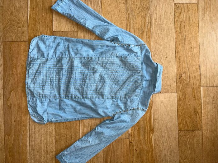 Chemise Sandro effet jean avec détails cloutés – Taille 1 (équiv. S/M) - photo numéro 2
