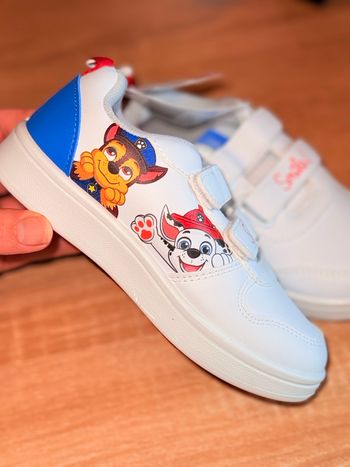 Basket pat patrouille neuves taille 28