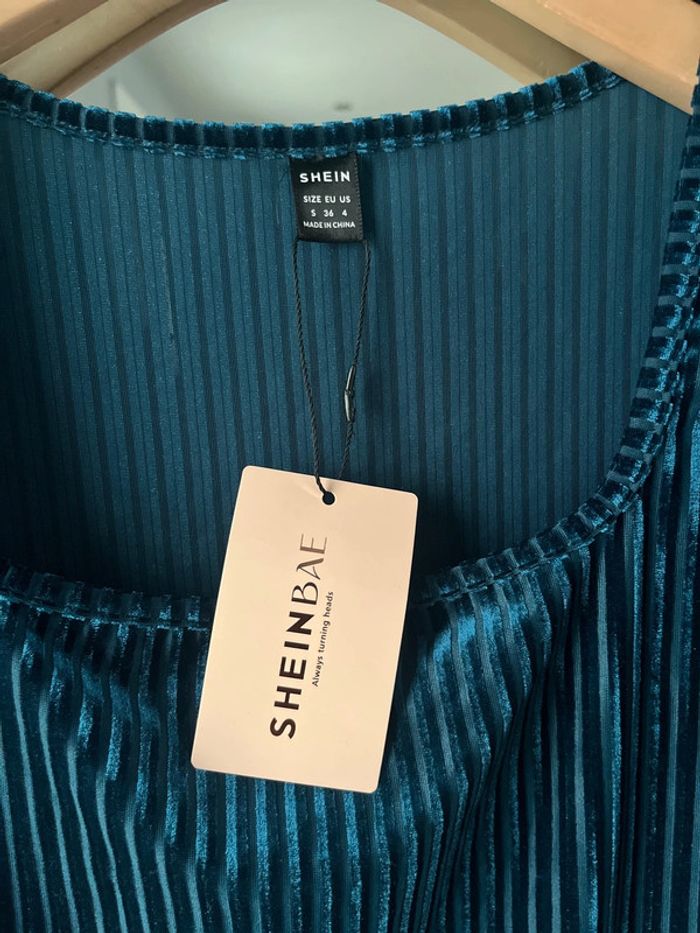 Haut femme soirée shein Bae taille s neuf avec étiquette - photo numéro 3