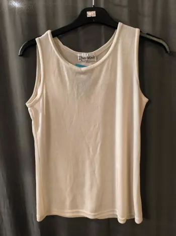 245516 débardeur crèmùe femme TU star mode