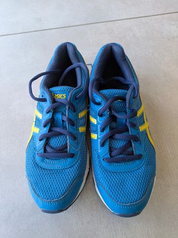 Baskets sport T35
