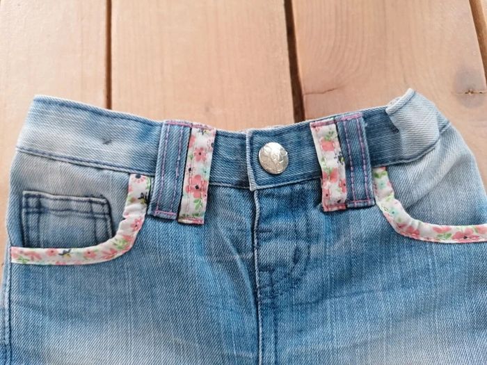 Short Primark 12/18 mois - photo numéro 2