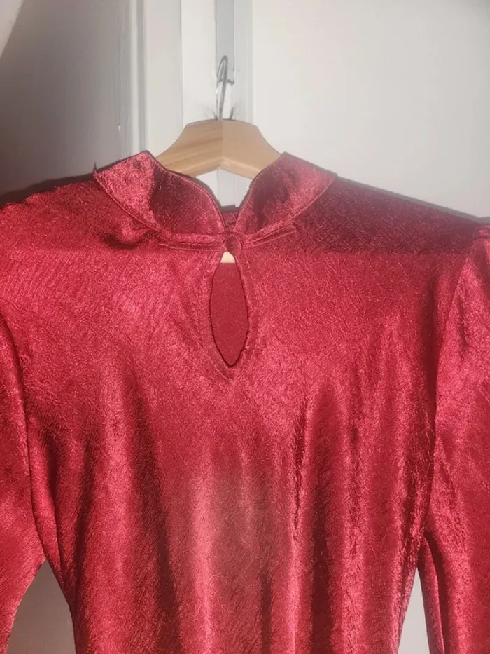Robe rouge - photo numéro 2