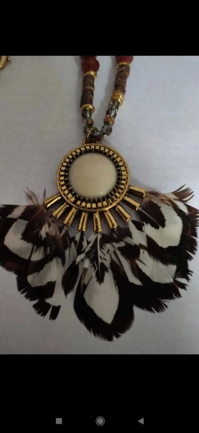 Collier perles et plumes - photo numéro 2
