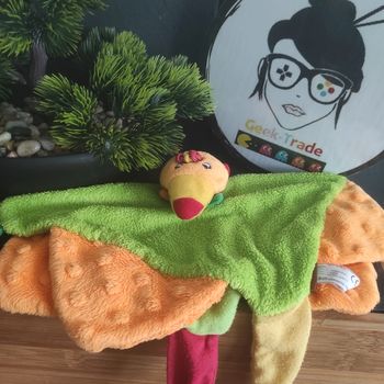 Doudou oiseau Toucan vert Jaune orange Rouge Jungle Doo babymoov  Dentition