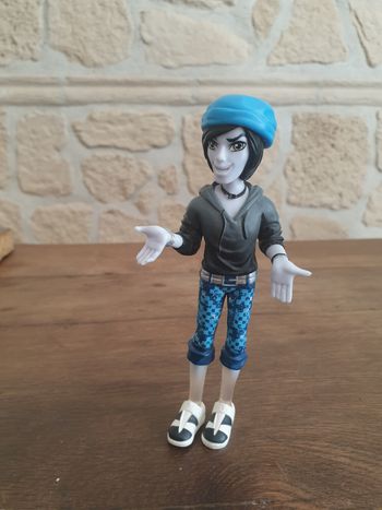 figurine monster hight