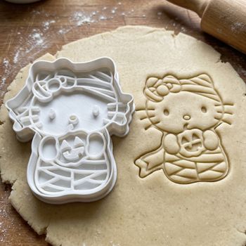 Emporte-pièce style Hello Kitty Momie Halloween - Découpoir Biscuits Sablés