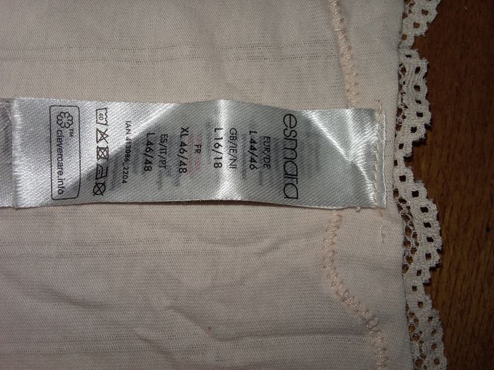 Top bretelles dentelle - photo numéro 3