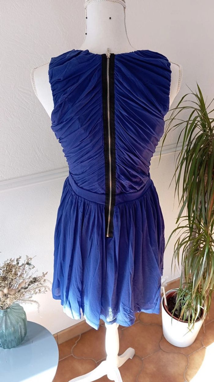 robe patineuse bleue - photo numéro 2