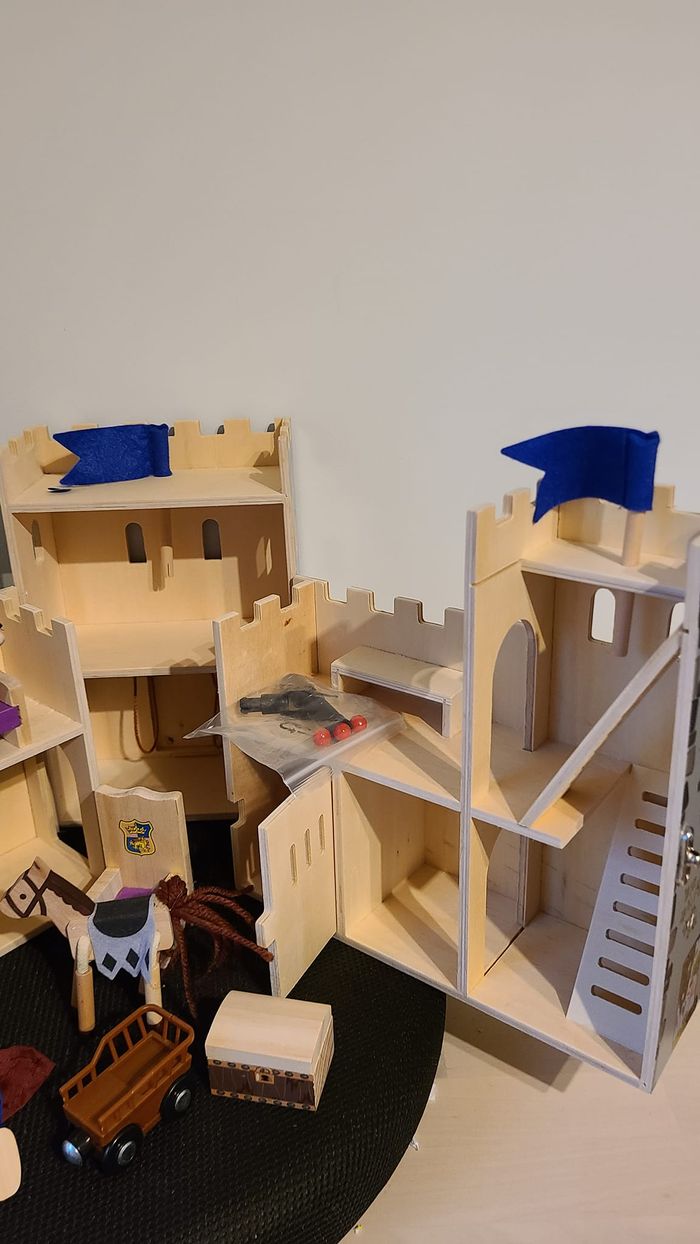 château fort playtive junior avec personnages - photo numéro 6