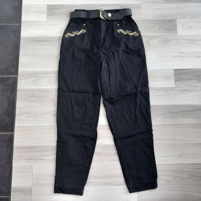 Jean femme noir avec ceinture Jinglers taille 38
