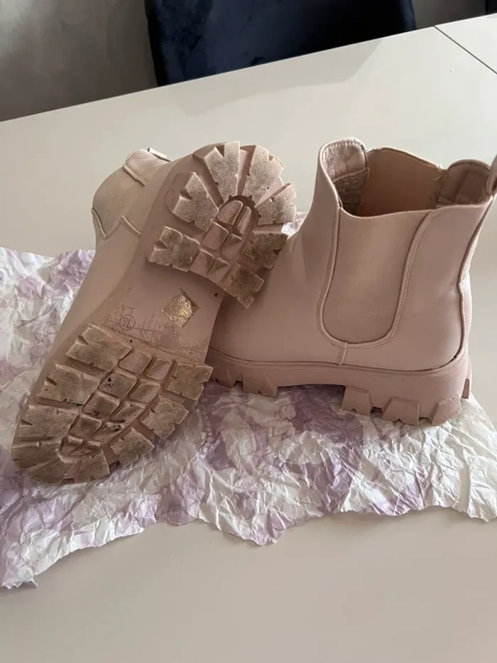 Bottines, cuir  pour femme - photo numéro 2