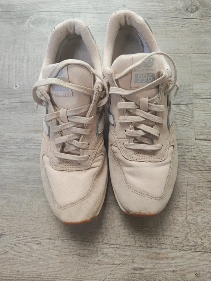 Baskets New Balance 40 beiges - photo numéro 2