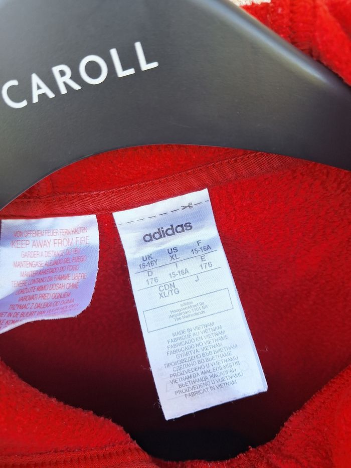 👕 Sweat pull à capuche Adidas 15/16 ans - photo numéro 8