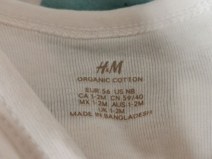 Lot de 2 bodies H&M T. 1-2 mois - photo numéro 3