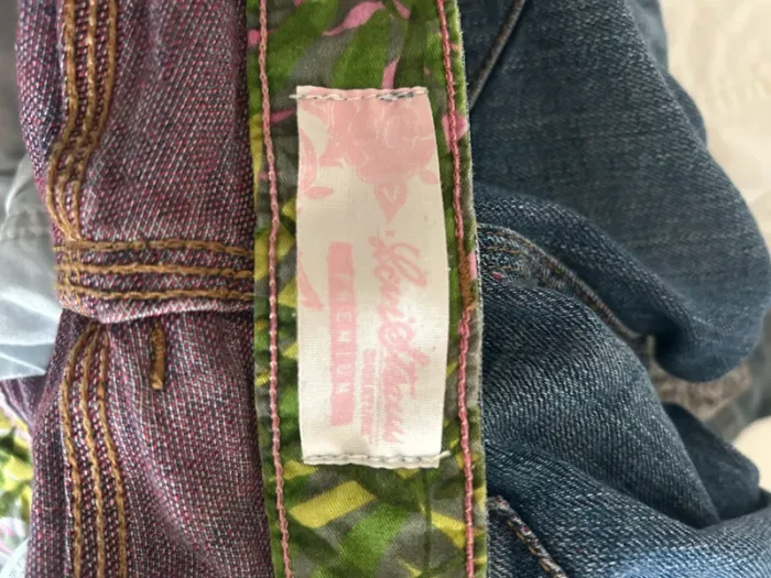 Levis, jean femme bleue, évasée, taille US 31 × 32/FR.40/42 - photo numéro 10